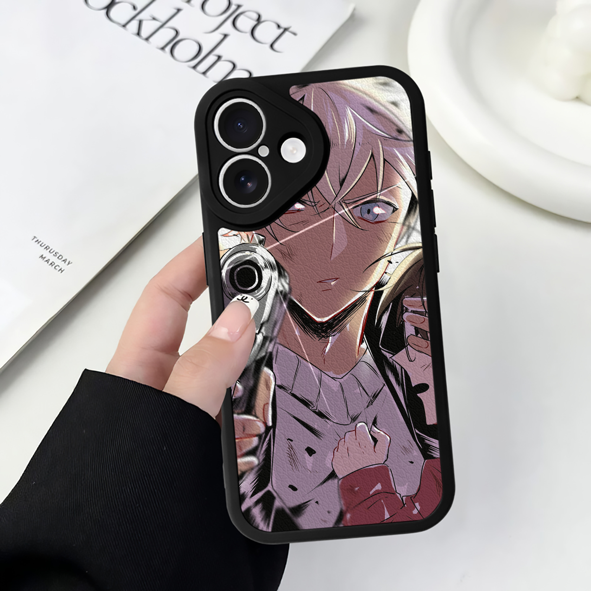 （画像用） 名探偵コナン Detective Conan 【iPhone 16シリーズ対応】シリコンスマホケース（レザー調） 材質：シリコン